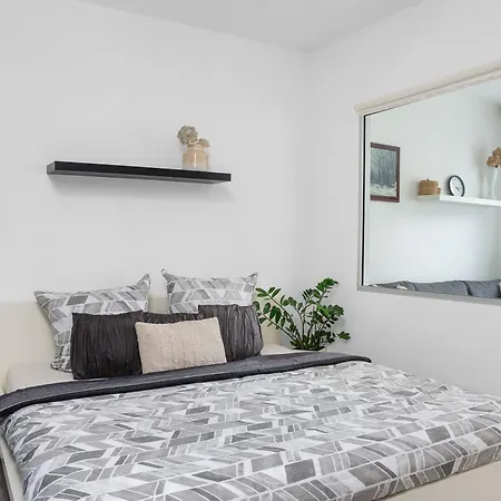 One-bedroom Reckovice *