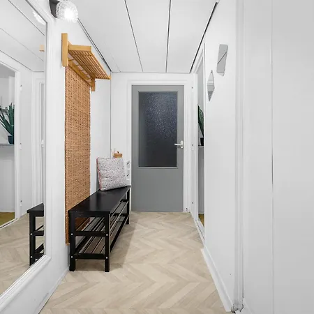 One-bedroom Reckovice Apartment *